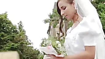 Teen bride Amirah gets a mouthful of cum
