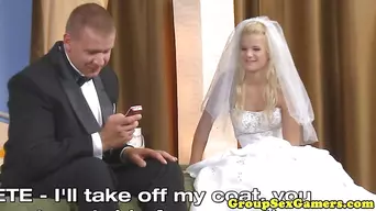 Wedding dress bride pussylicked playing game
