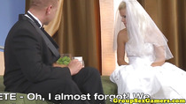 Bride to be getting pussylicked during game