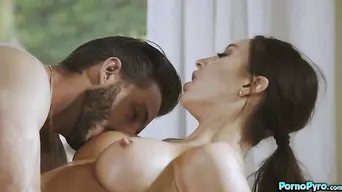 Lucas Frost Eagerly Eats Hot Brunette 'Melissa Stratton's' Trimmed Pussy